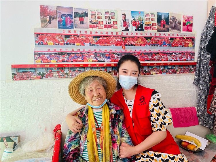 社區(qū)服務(wù)